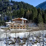 Ländenhof Superior Hotell 3*