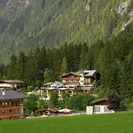 Hotel Laendenhof Superior