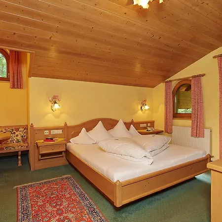Laendenhof Superior Hotel