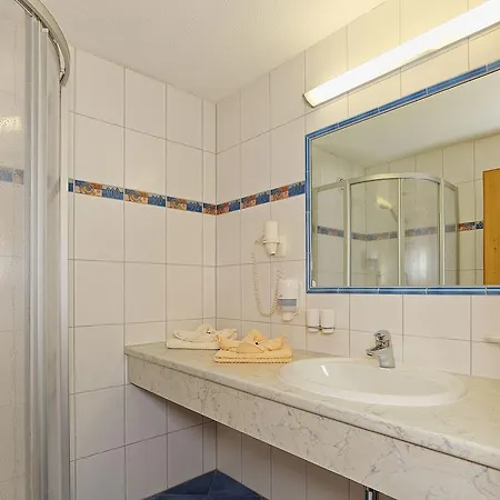 Laendenhof Superior Hotel