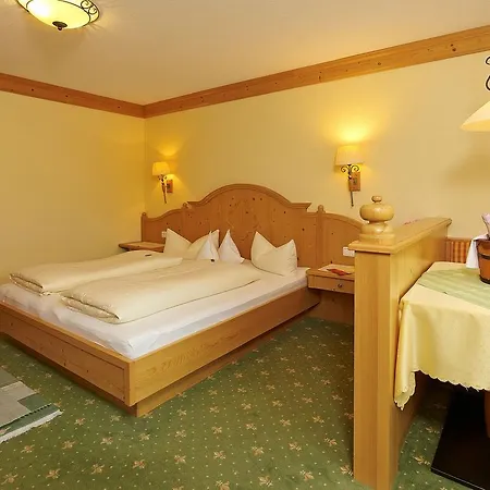 Ländenhof Superior Hotel 3*