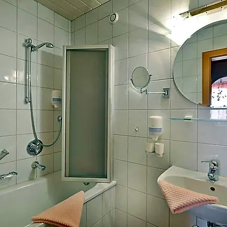 Hotel Laendenhof Superior 3*
