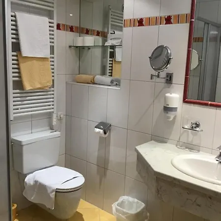 Laendenhof Superior Hotel 3*